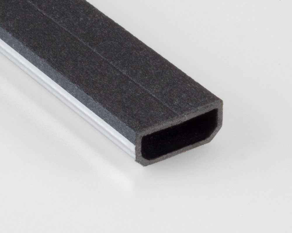 STOLMA Aluminium warme Kante schwarz (RAL 9005)
